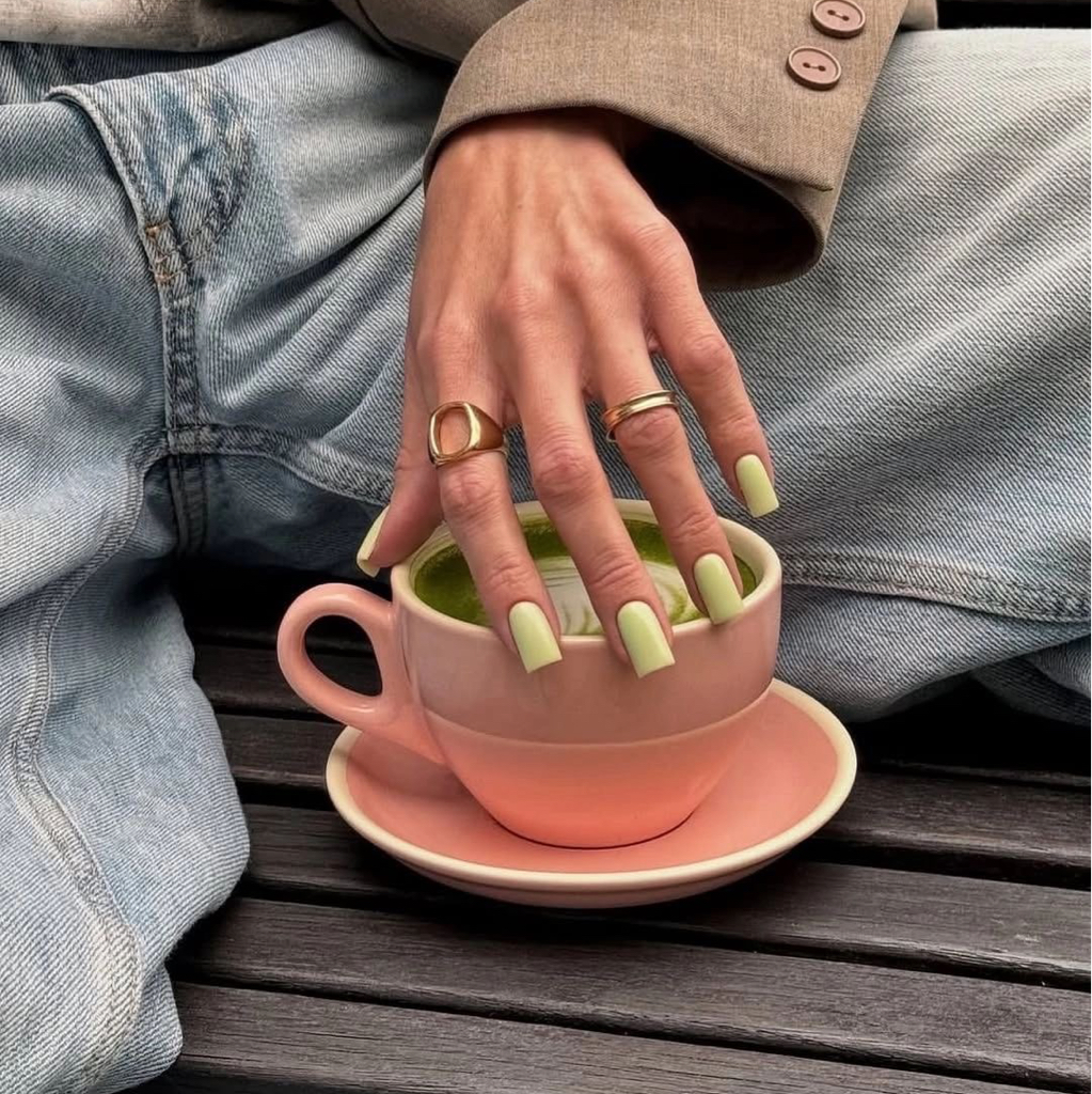 Маникюр + снятие+гель лак/база