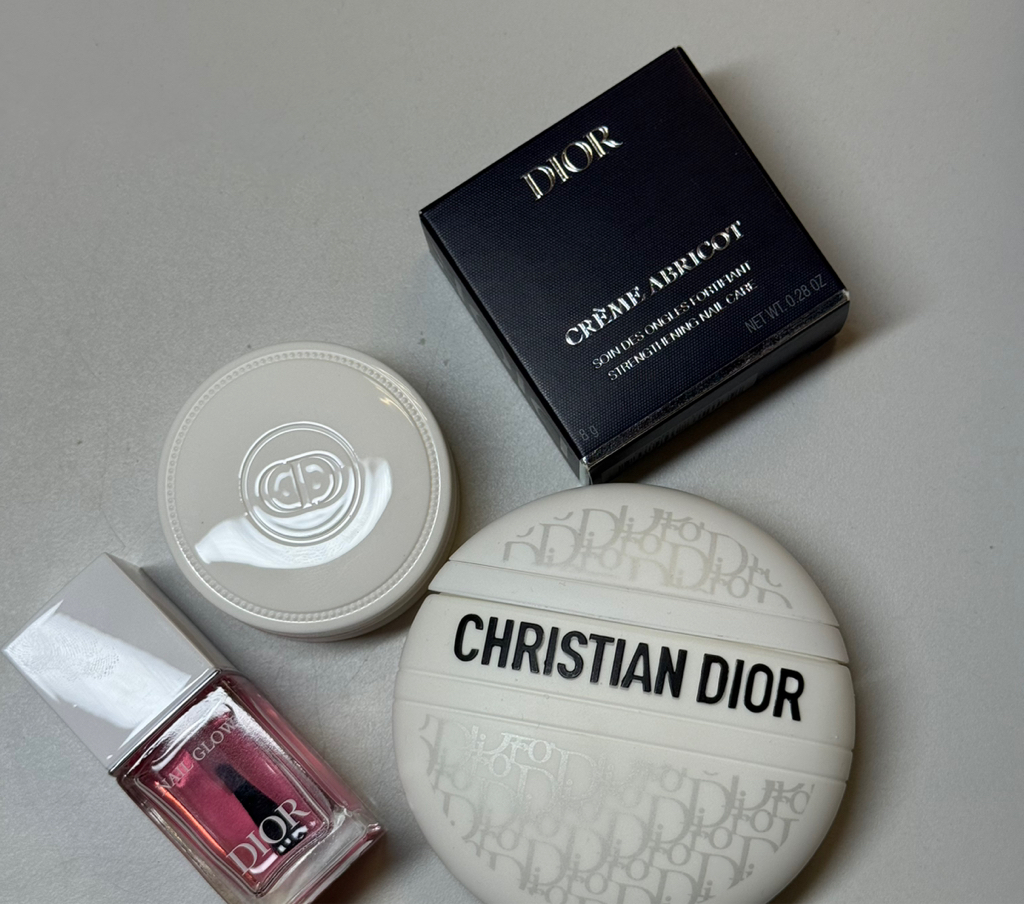 ЛАКОВОЕ ПОКРЫТИЕ И УХОД DIOR