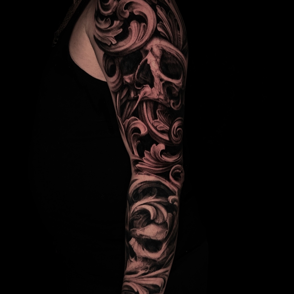 Татуировка весь день