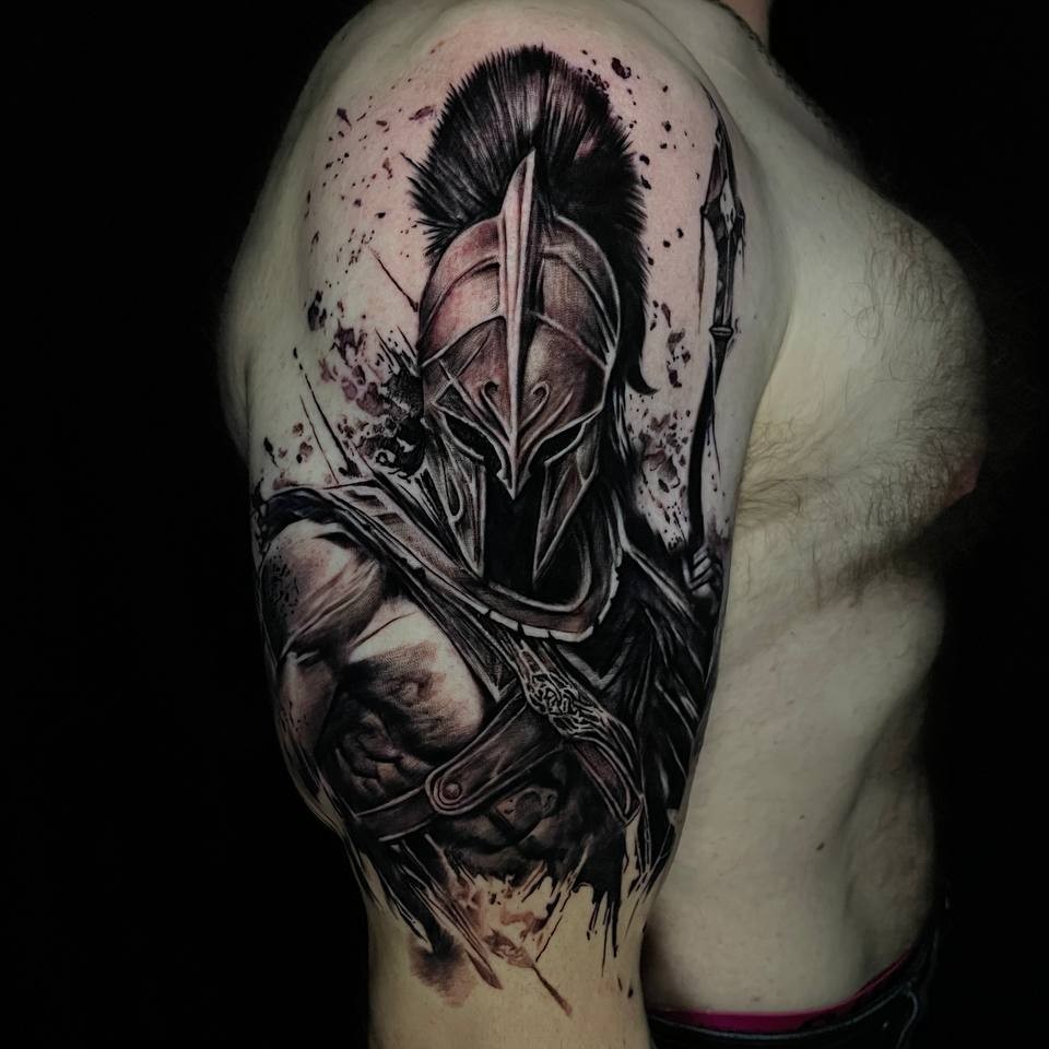 Новая татуировка 5 часов