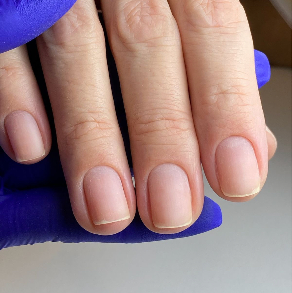 Маникюр (без покрытия) + снятие (топ-мастер)