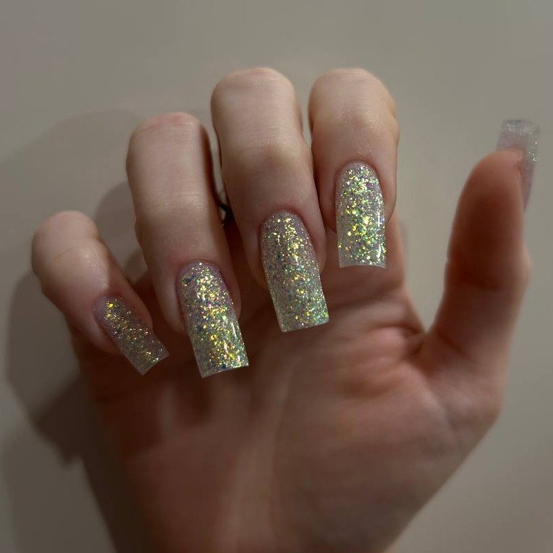 Наращивание ногтей