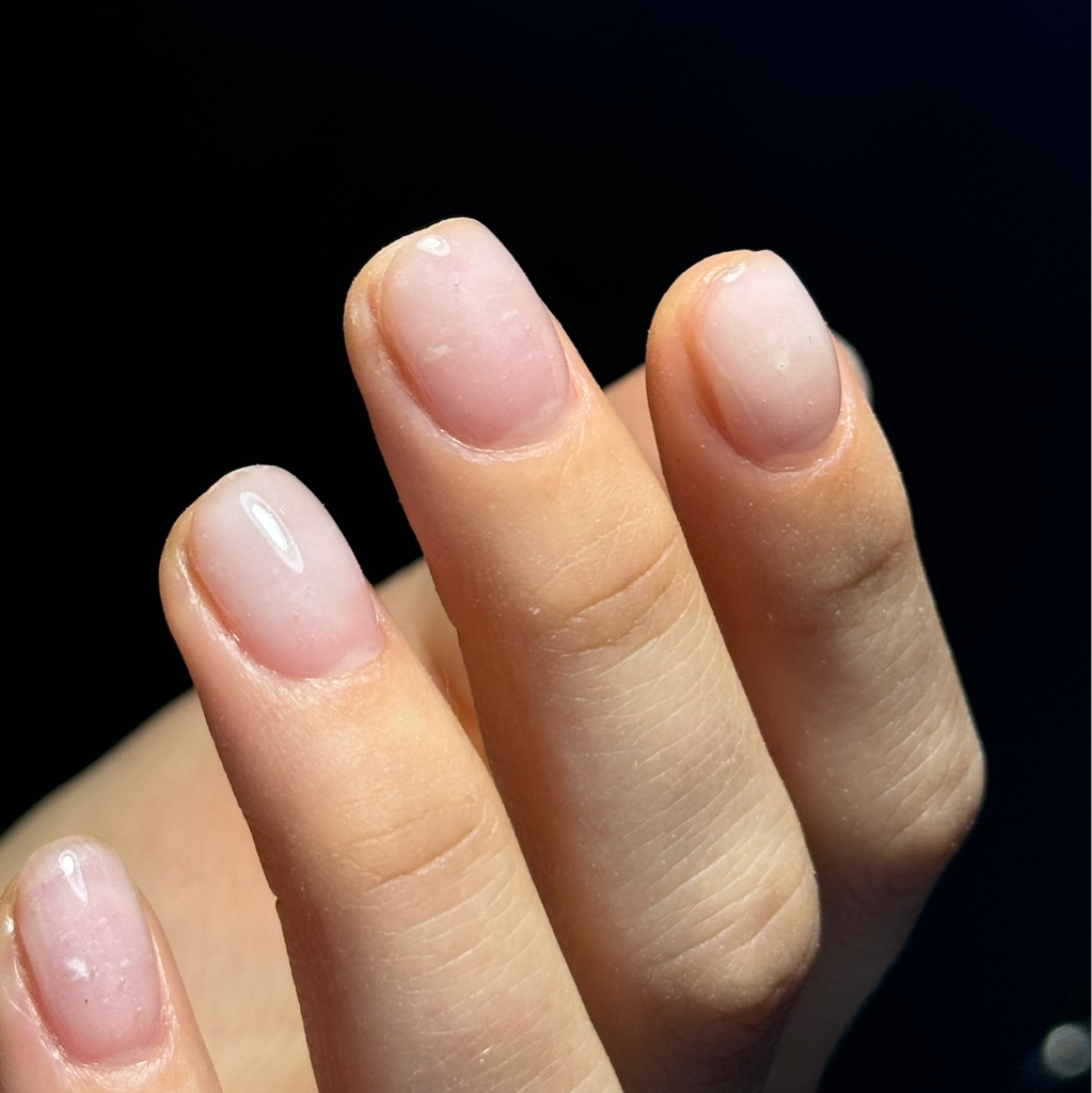 Маникюр без покрытия
