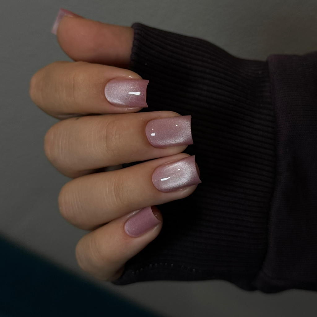 Маникюр с покрытием