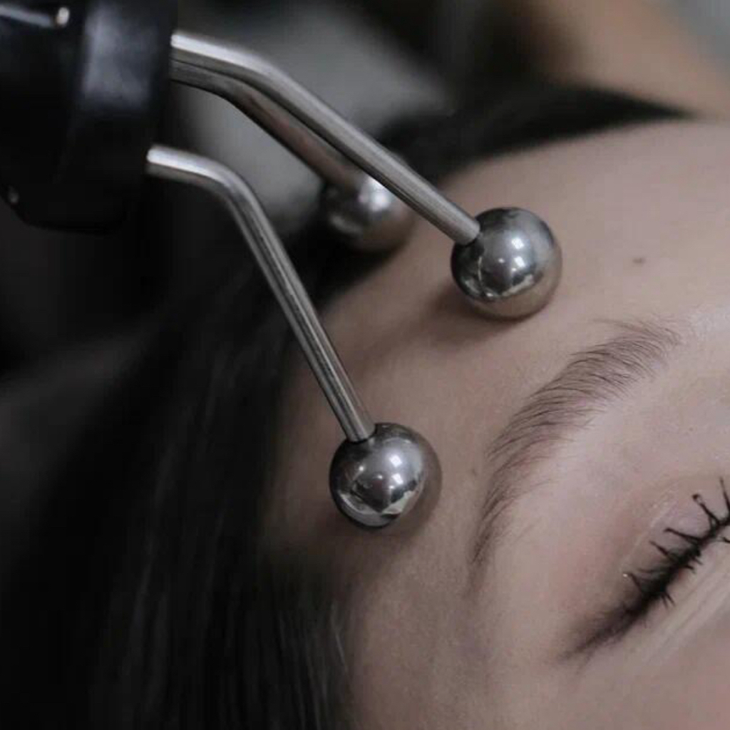 Микротоковая терапия лица