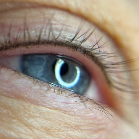 Перманентный макияж межресничного пространства ( первичная процедура )