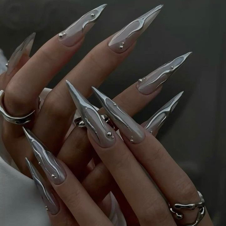 Коррекция наращивания от 4-й длинны