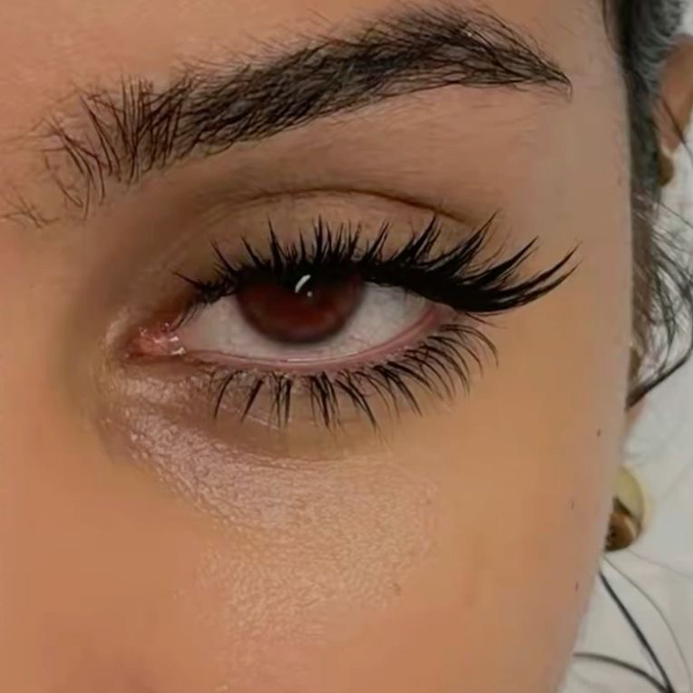 Наращивание нижних ресниц