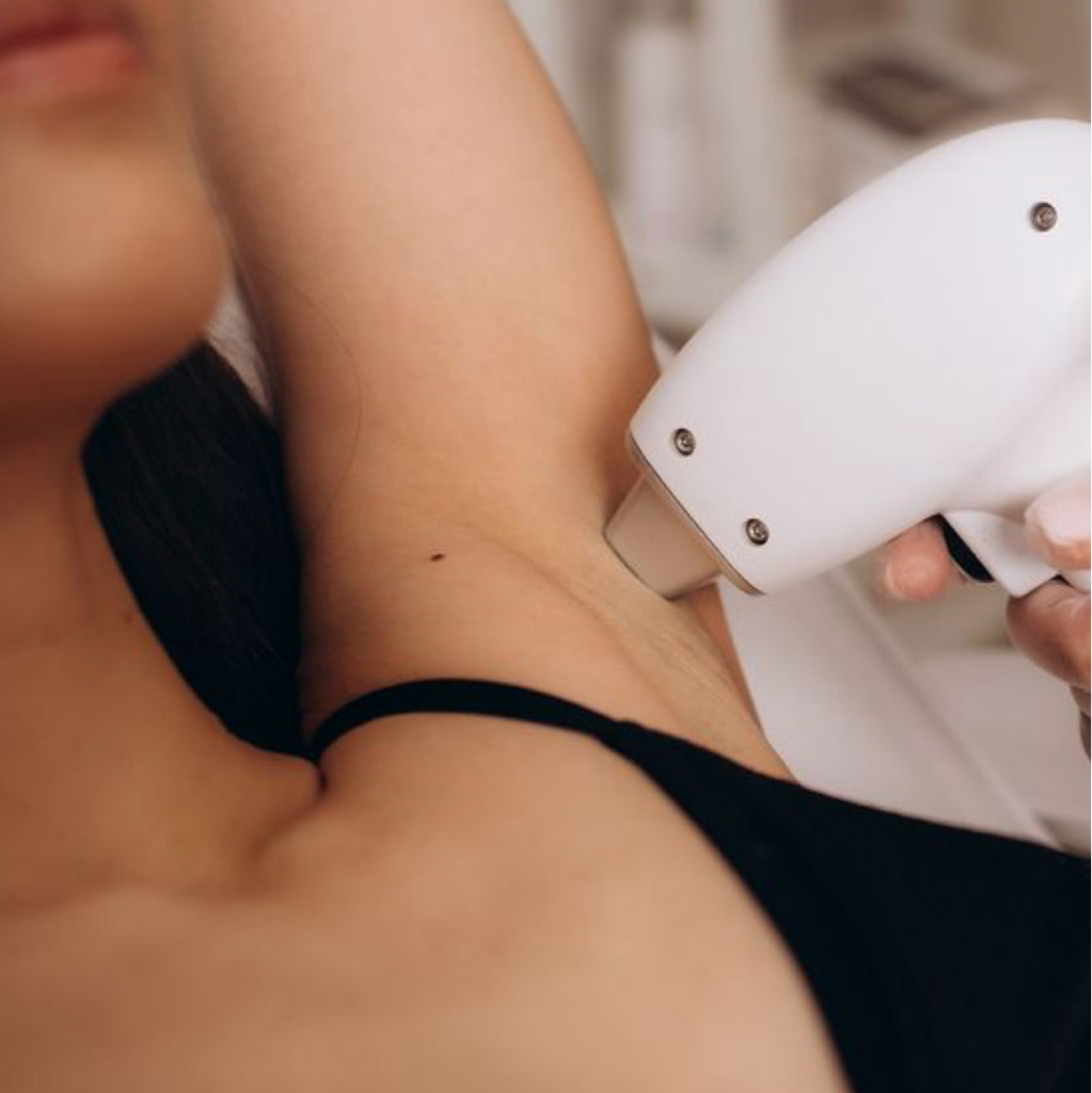 Тотальное бикини + подмышечные впадины