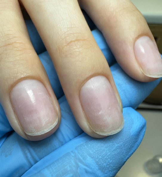 Маникюр классический