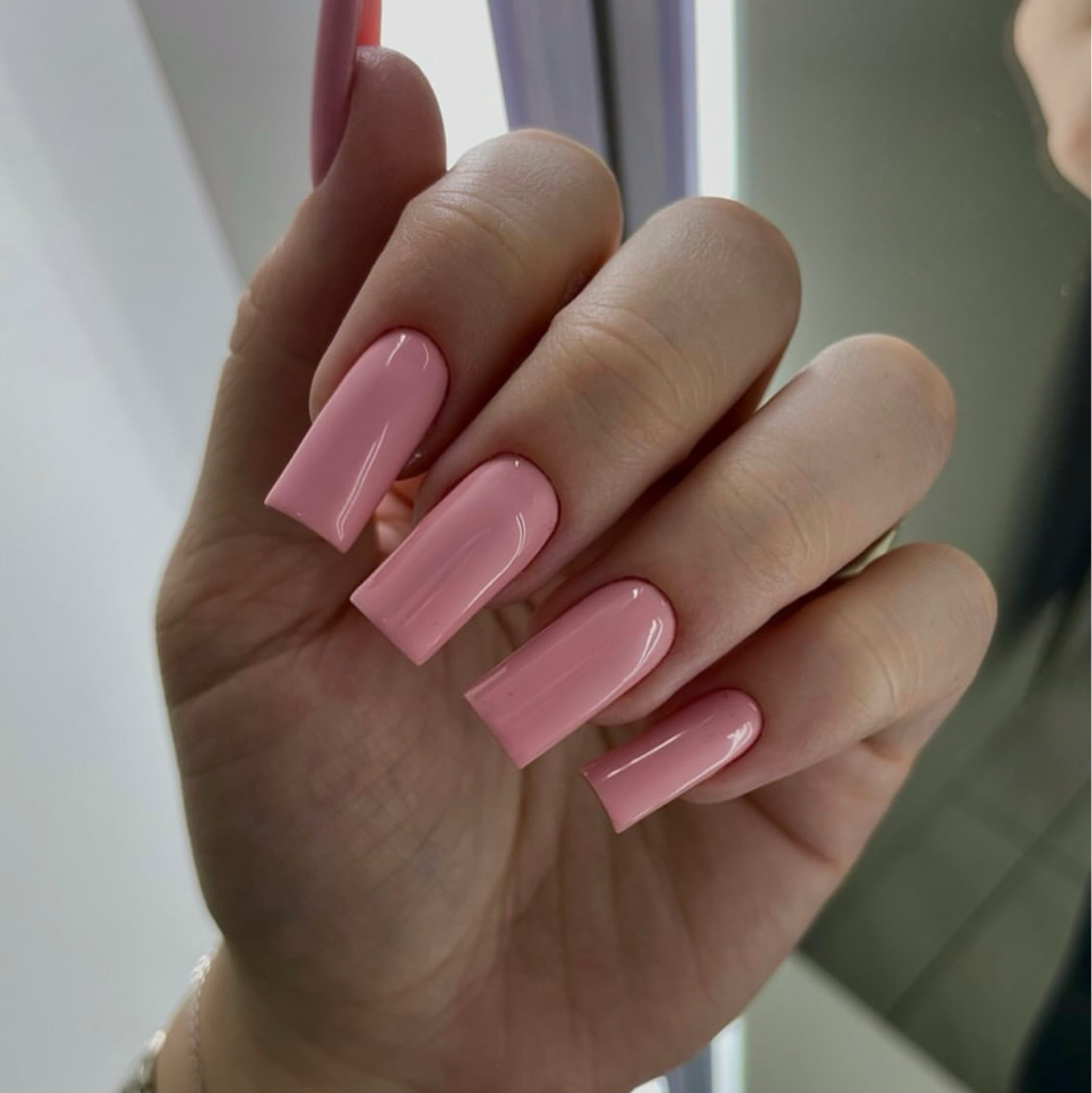 Наращивание ногтей