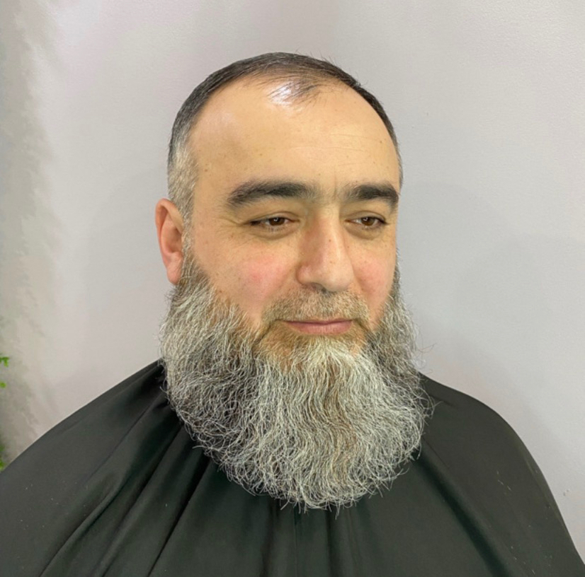 Оформление бороды и усов