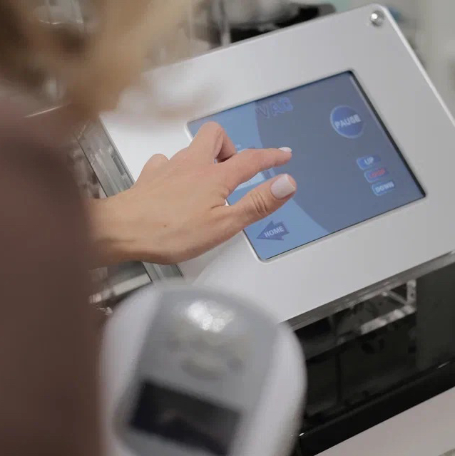 Lpg  вакуумно роликовый массаж (по костюму )