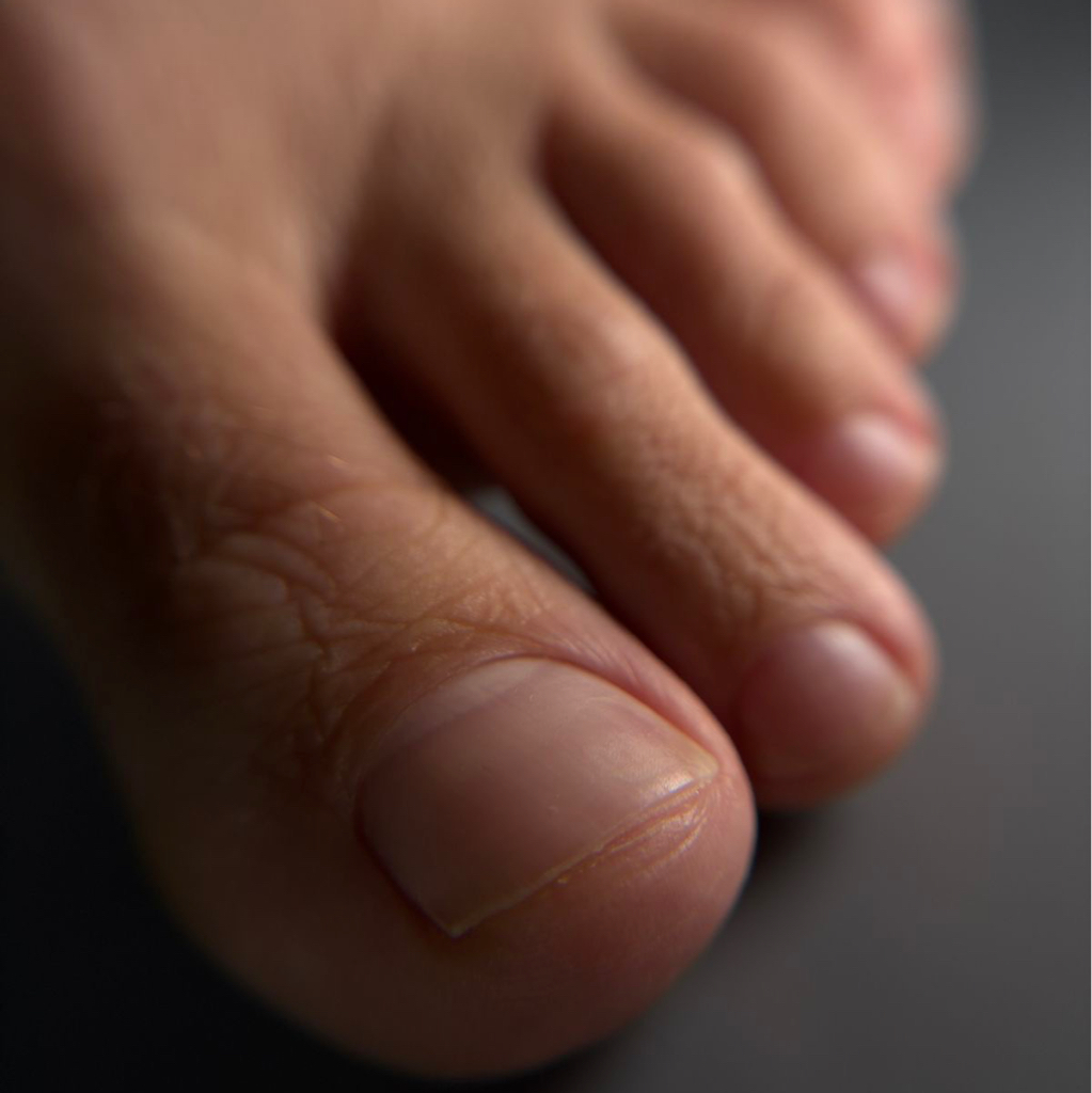 Мужской Педикюр комби /аппаратный