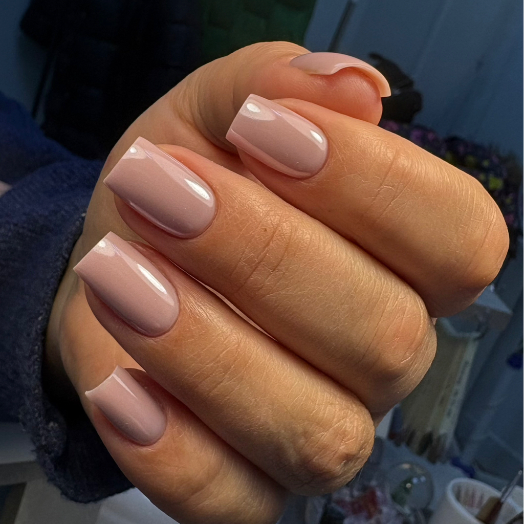 Маникюр , укрепление , покрытие