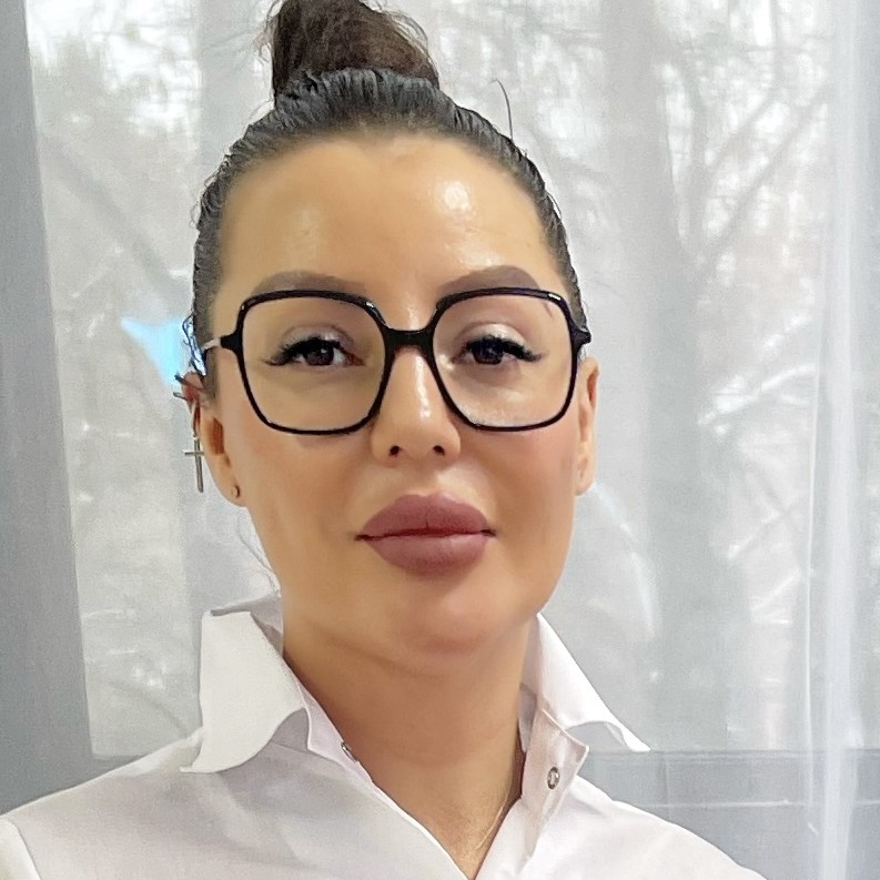 Алена