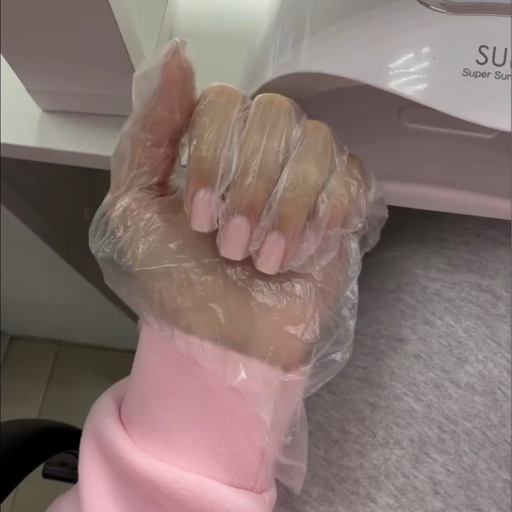 Парафинотерапия - глубокий уход за кожей ручек