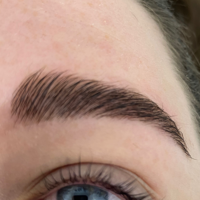 Ламинирование бровей