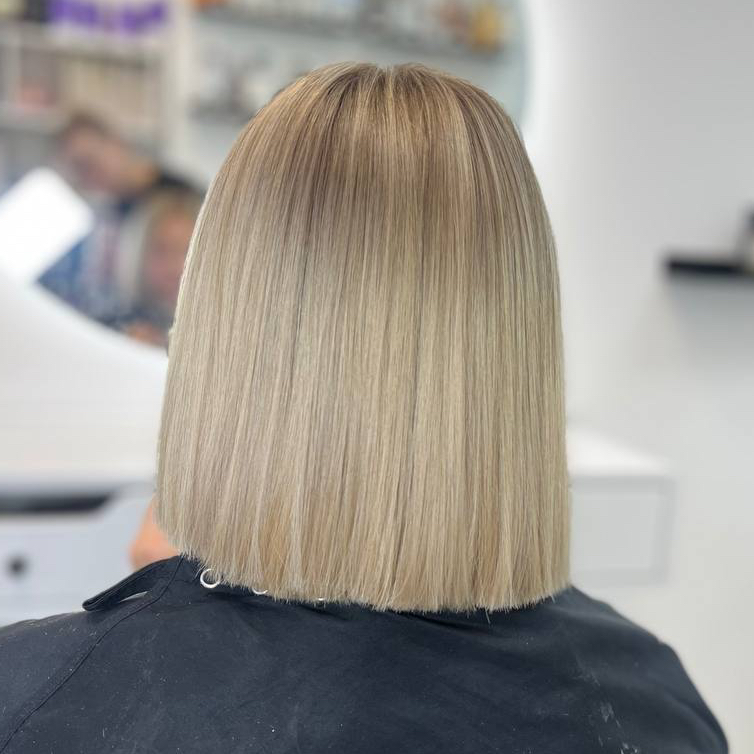 Сложное окрашивание на средние волосы