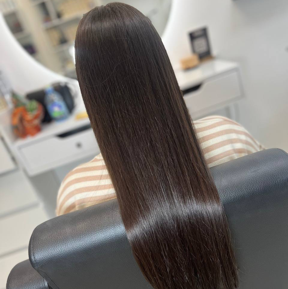 Однотонное окрашивание на длинные волосы