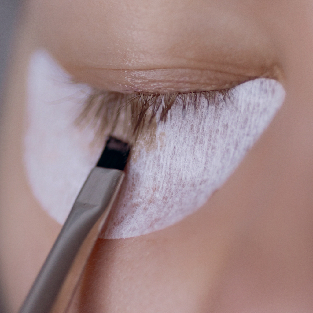 Окрашивание ресниц