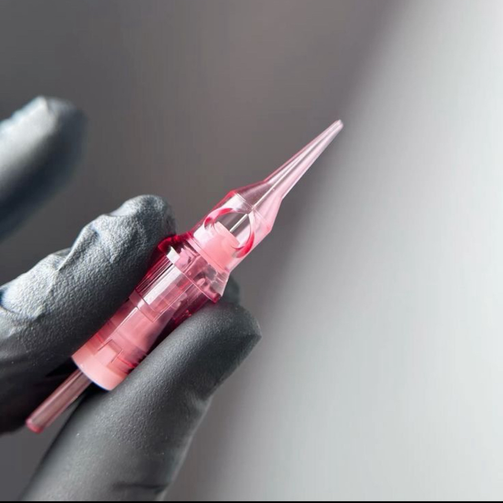 Биотатуаж бровей хной