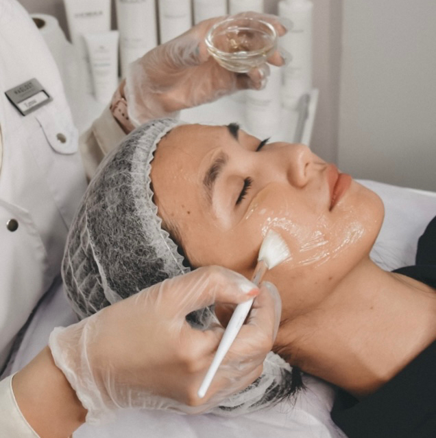 Чистка лица механическая