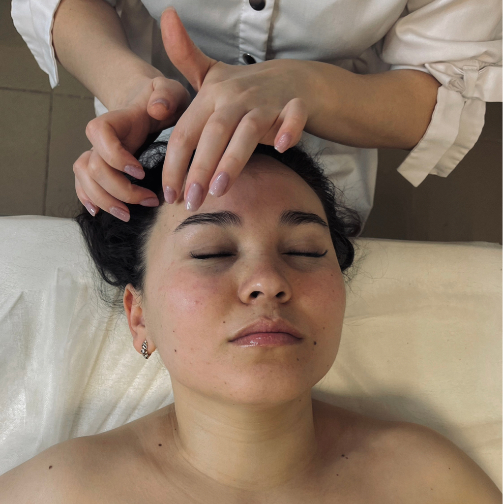 Массаж лица криосферами