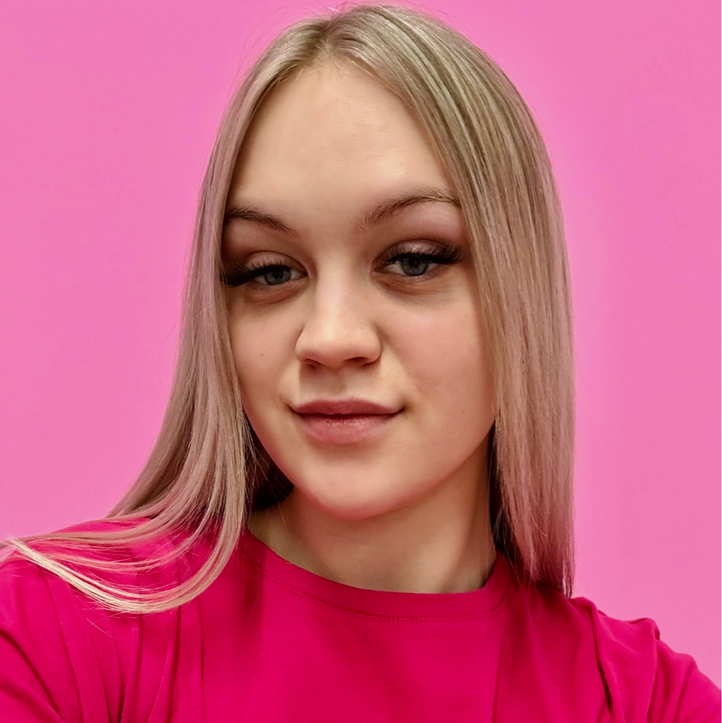 Nail Александра