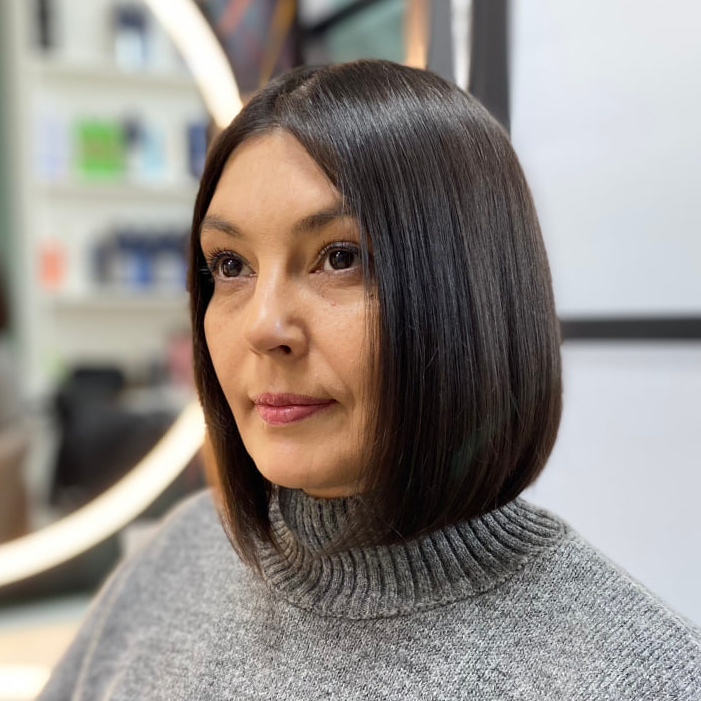 Стрижка женская средние волосы (длинна до плеч)