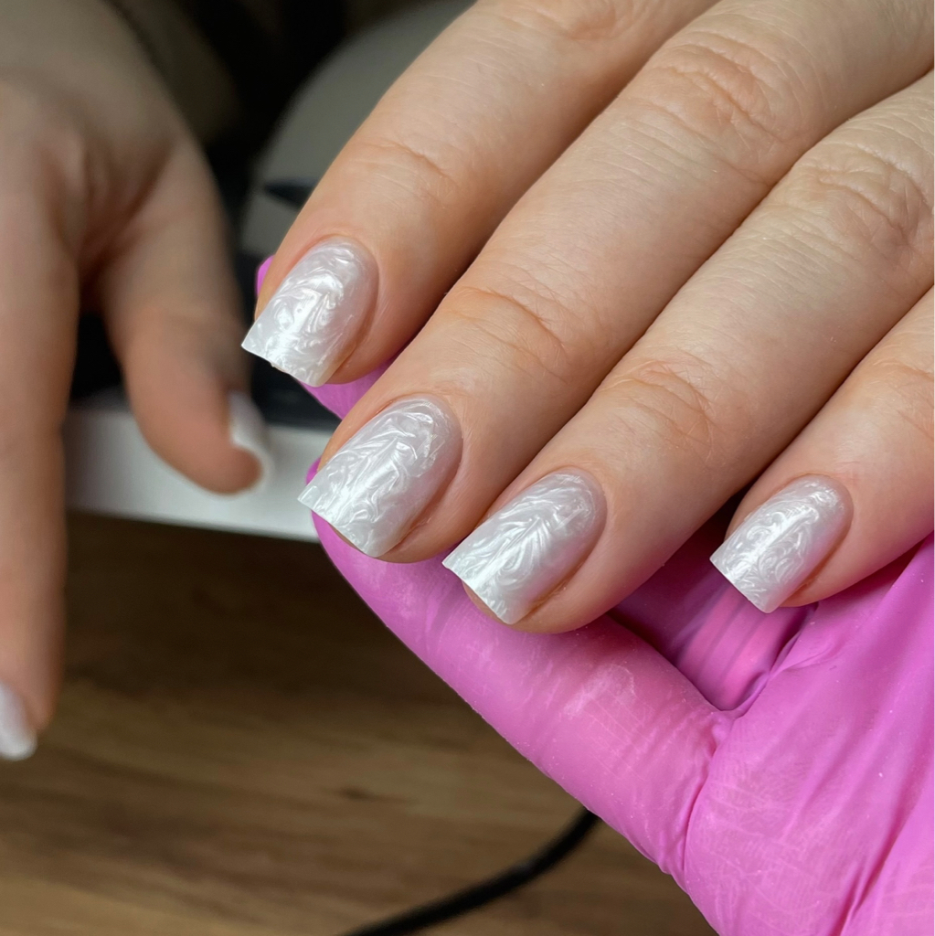 маникюр + укрепление гелем