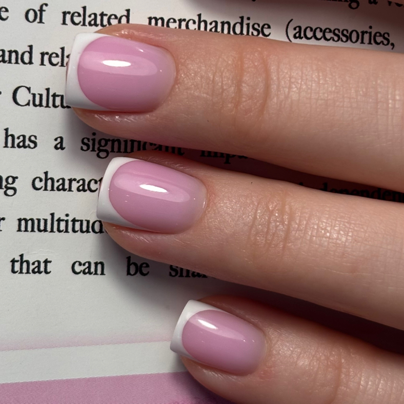 Маникюр + гель лак + френч (входит: снятие, укрепление, уход)