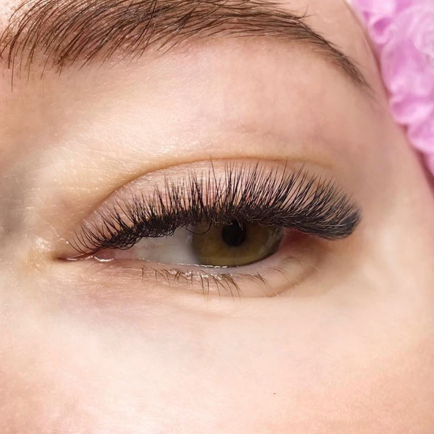 Двойной объём наращивания ресниц