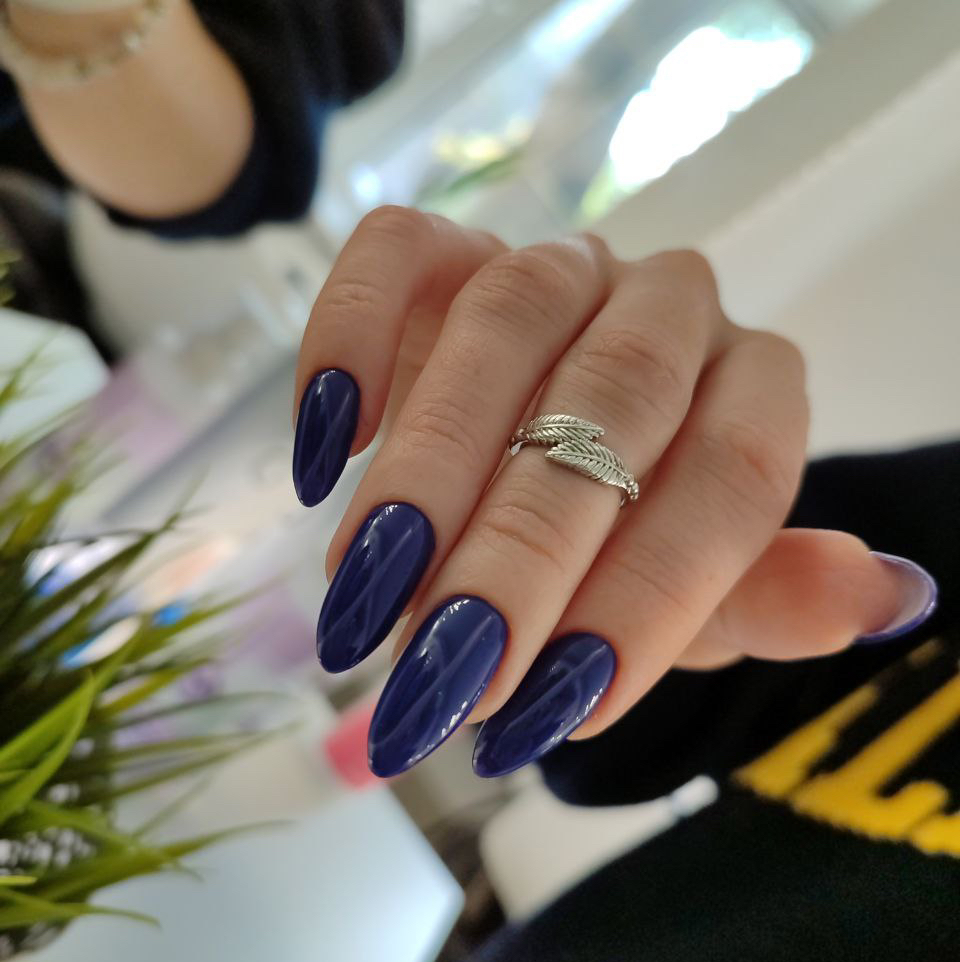 Коррекция нарощенных ногтей