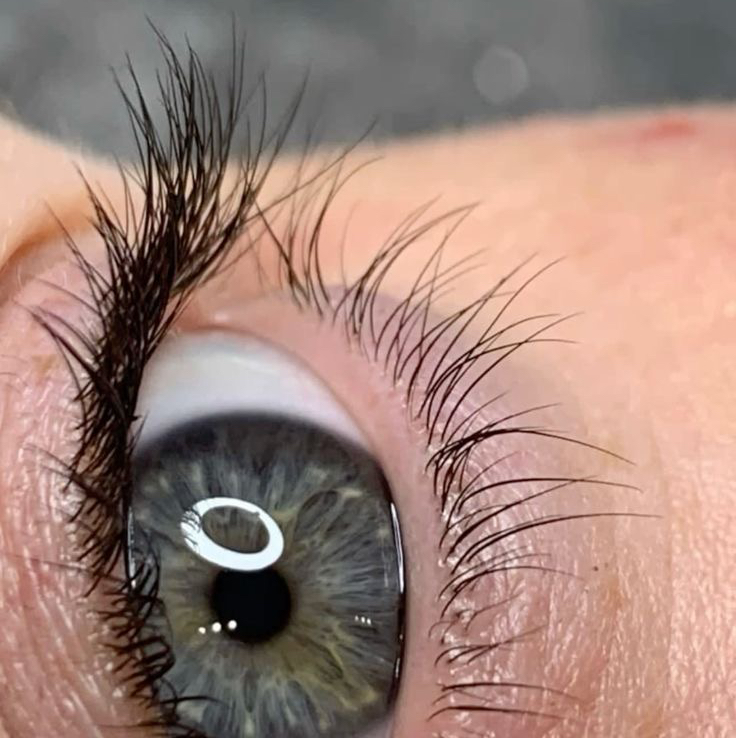 Окрашивание ресниц