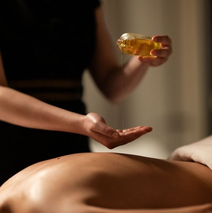 Массаж спины муж.