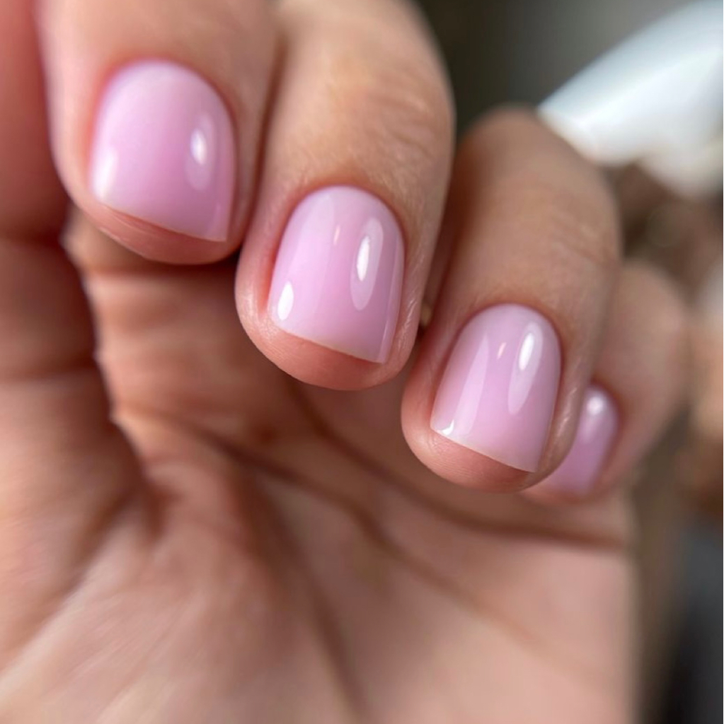 Маникюр с покрытием гель лак