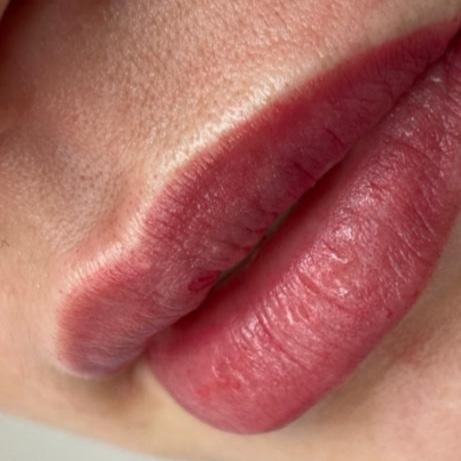 Перманентный макияж губ