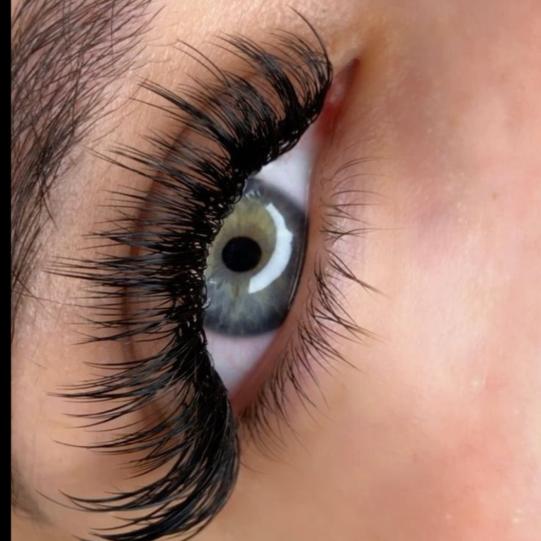 10D Ipek Kirpik (Наращивание ресниц 10D Голливудский эффект)