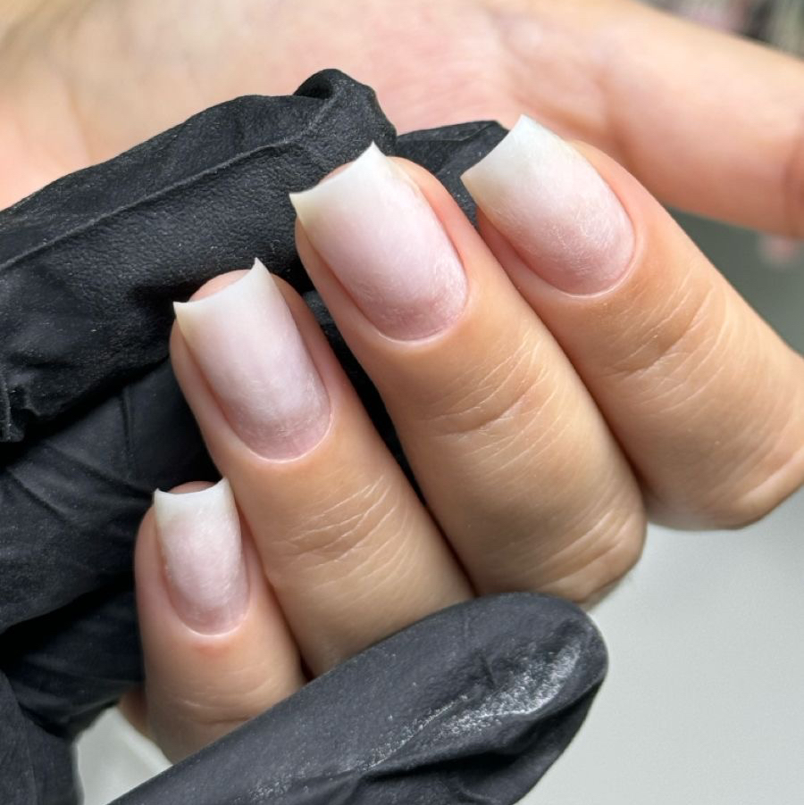 Маникюр без покрытия