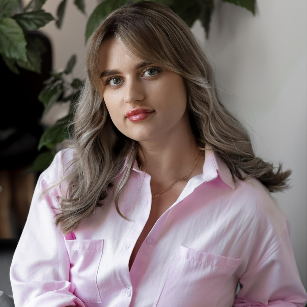 Иванова Кристина