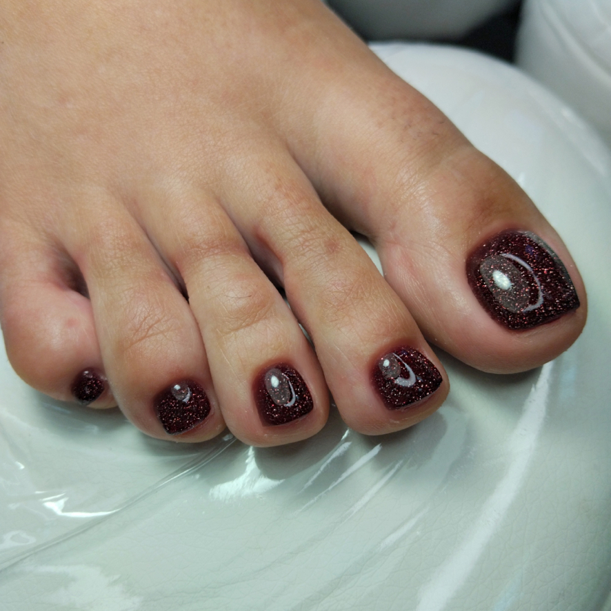 Обработка пальцев ног