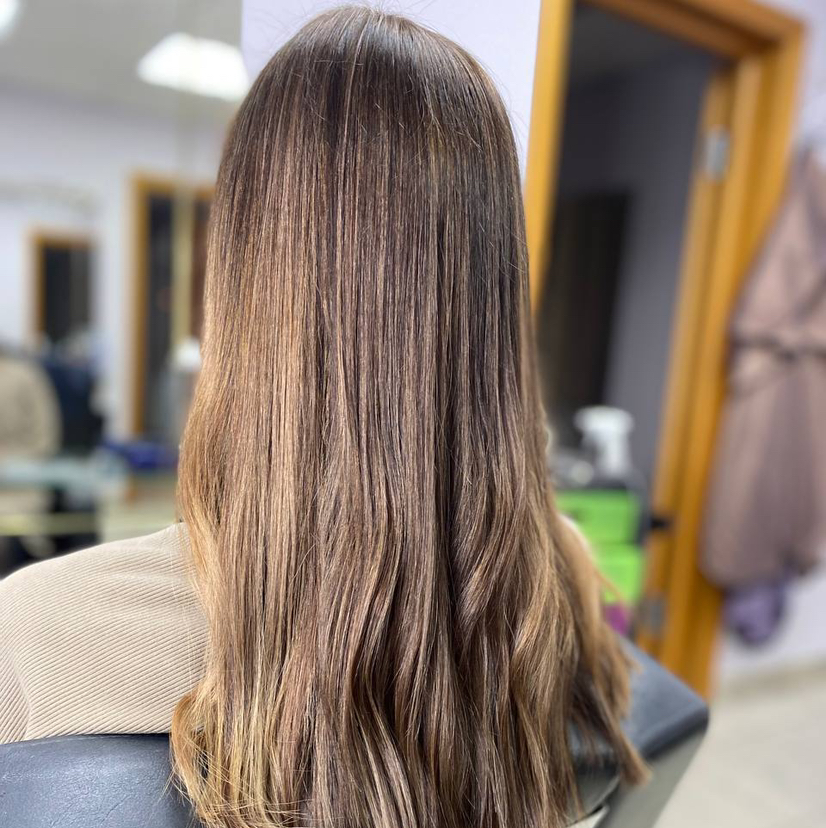 Стрижка женская на длинные волосы