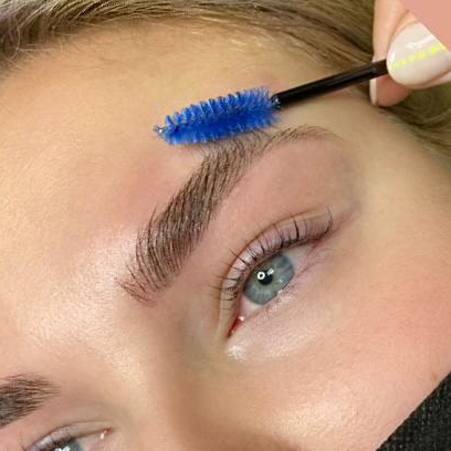 Окрашивание бровей и ресниц