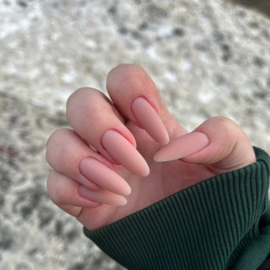 наращивание ногтей (4-6 длинна)