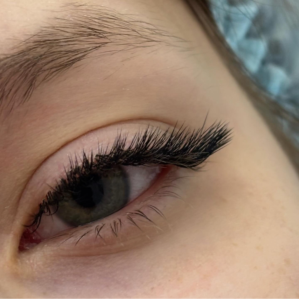 Наращивание ресниц, 1.5Д