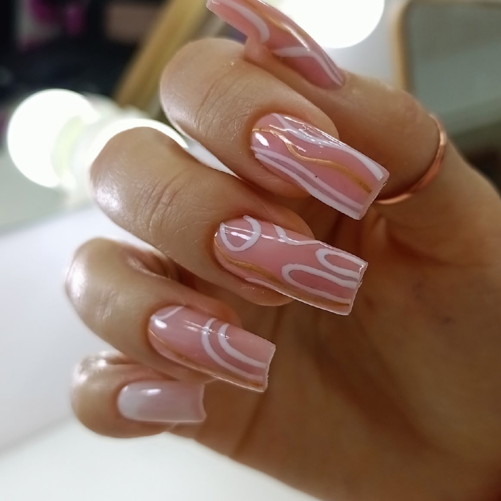 Маникюр с покрытием + дизайн + ремонт