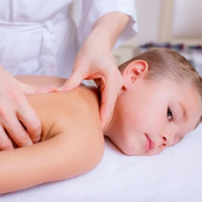 Массаж спины или ног от 1 года до 7 лет (25 минут)