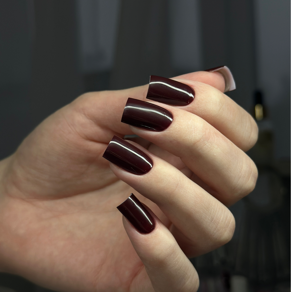 Маникюр с покрытием гель-лак