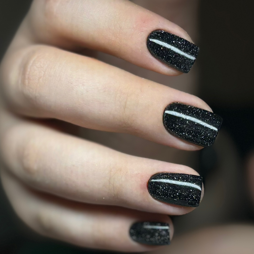 Маникюр с покрытием гель лаком (топ)